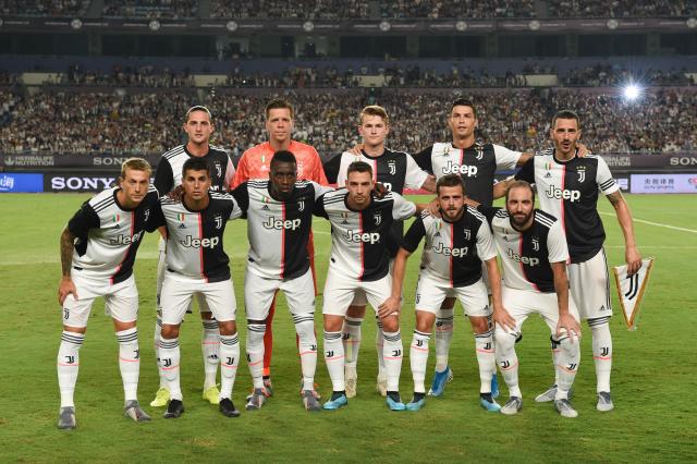 维持原判！布朗突破肘倒翟晓川后者阻挡 许利民交涉挑战也是失败