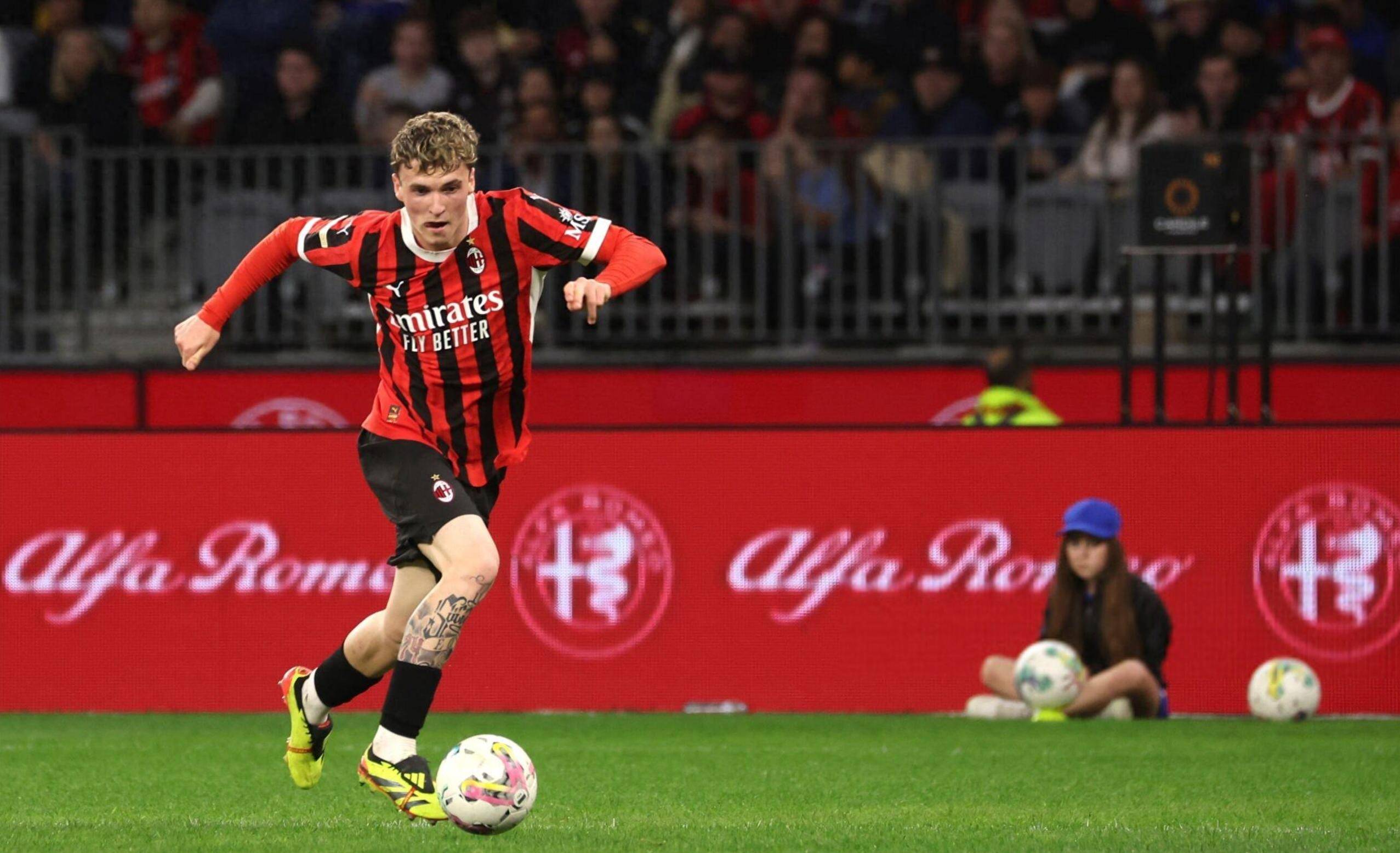 TA：曼城冬窗大概率召回埃切韦里，不排除留队的可能性