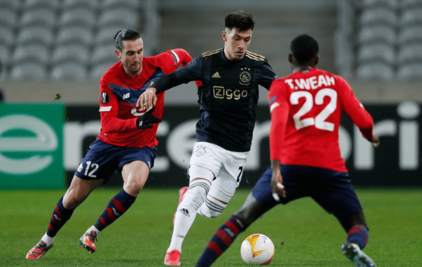 本赛季仅快船在三节结束落后时没赢过球，共计0胜14负