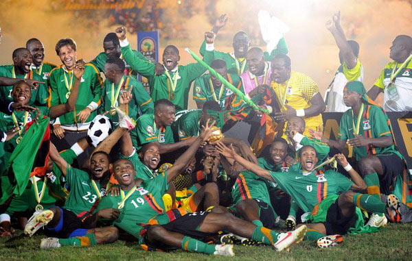 近200名精英骑手相聚成都东安湖 国际马联二星级赛事开赛