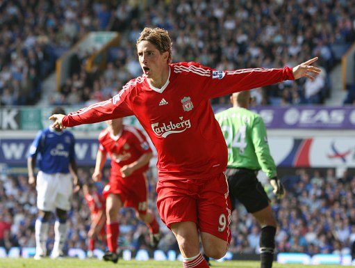 斑马队长，洛卡特利达成尤文生涯200场里程碑