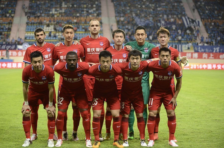 北爱尔兰小将唐利：在热刺时凯恩帮了我很多，这让我喜欢回撤