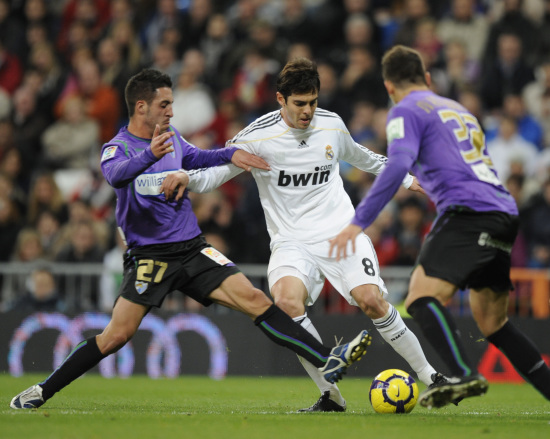 美记：鹈鹕已将锡安摆上交易货架，只要能换回实际的回报即可