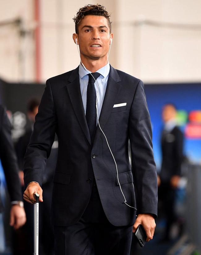 罗威缺阵+克林根不打！开拓者扶正杨瀚森，或迎来生涯第一次首发